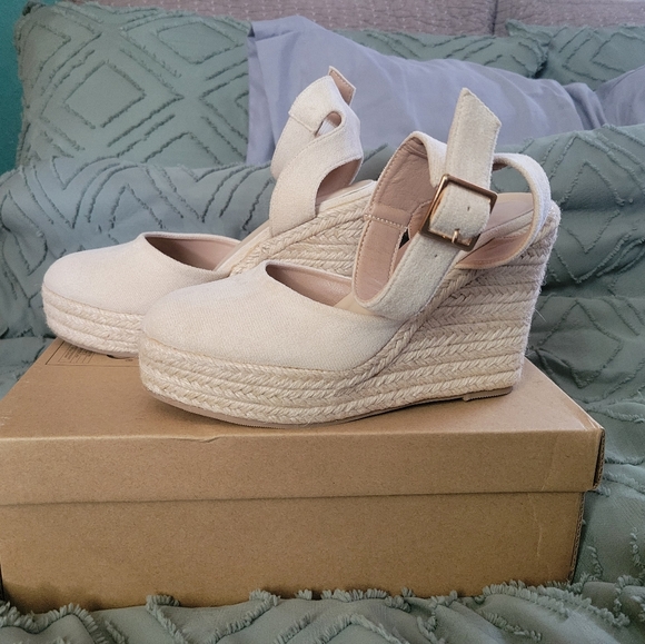 Shein raffia wedges- 5 - Picture 1 of 5